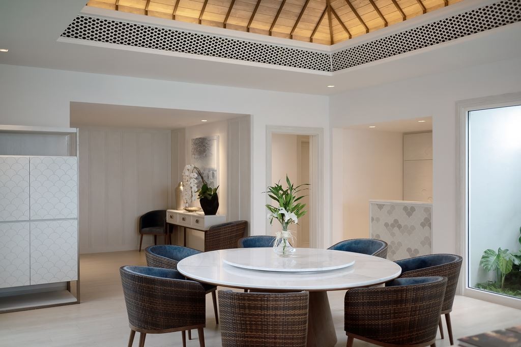 rooms-presidential-beachfront-pool-villa