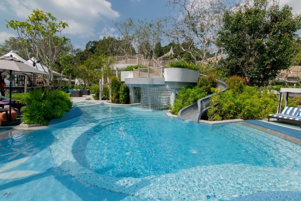 pools-outdoor-childrens-pool