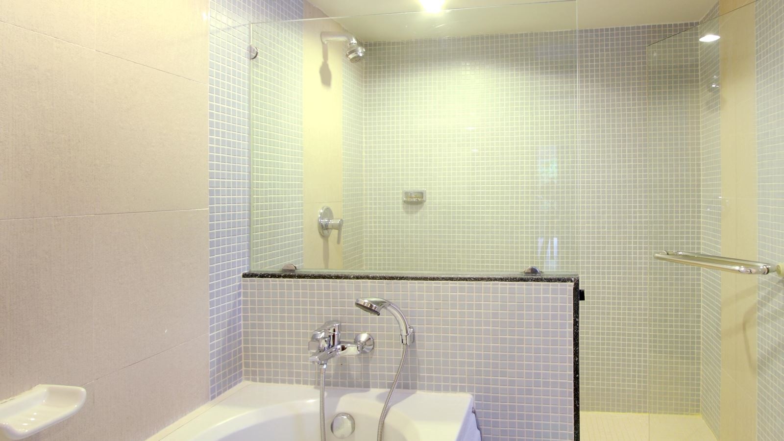 rooms-premium-deluxe-room