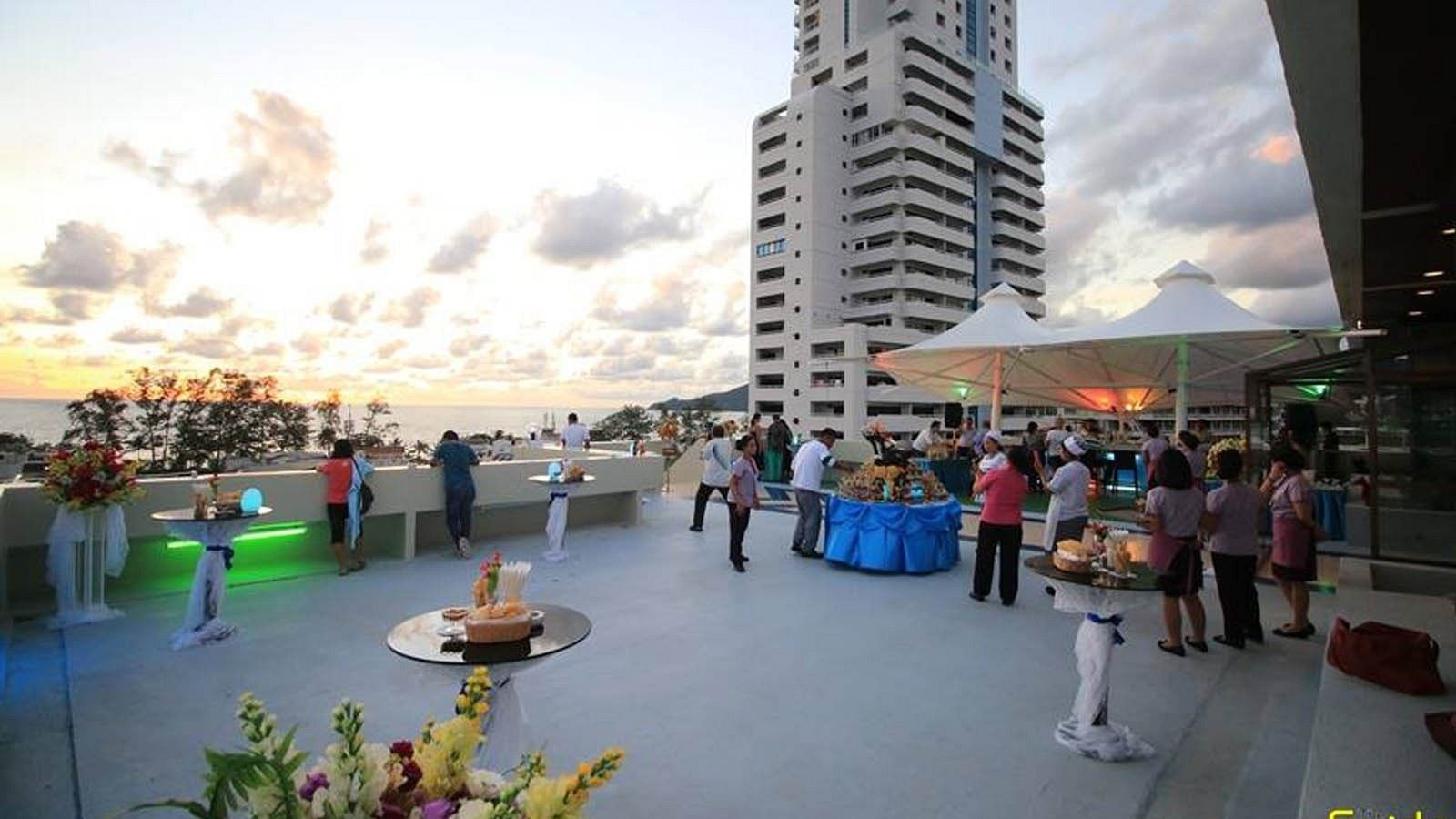 bars-alfresco-sky-bar