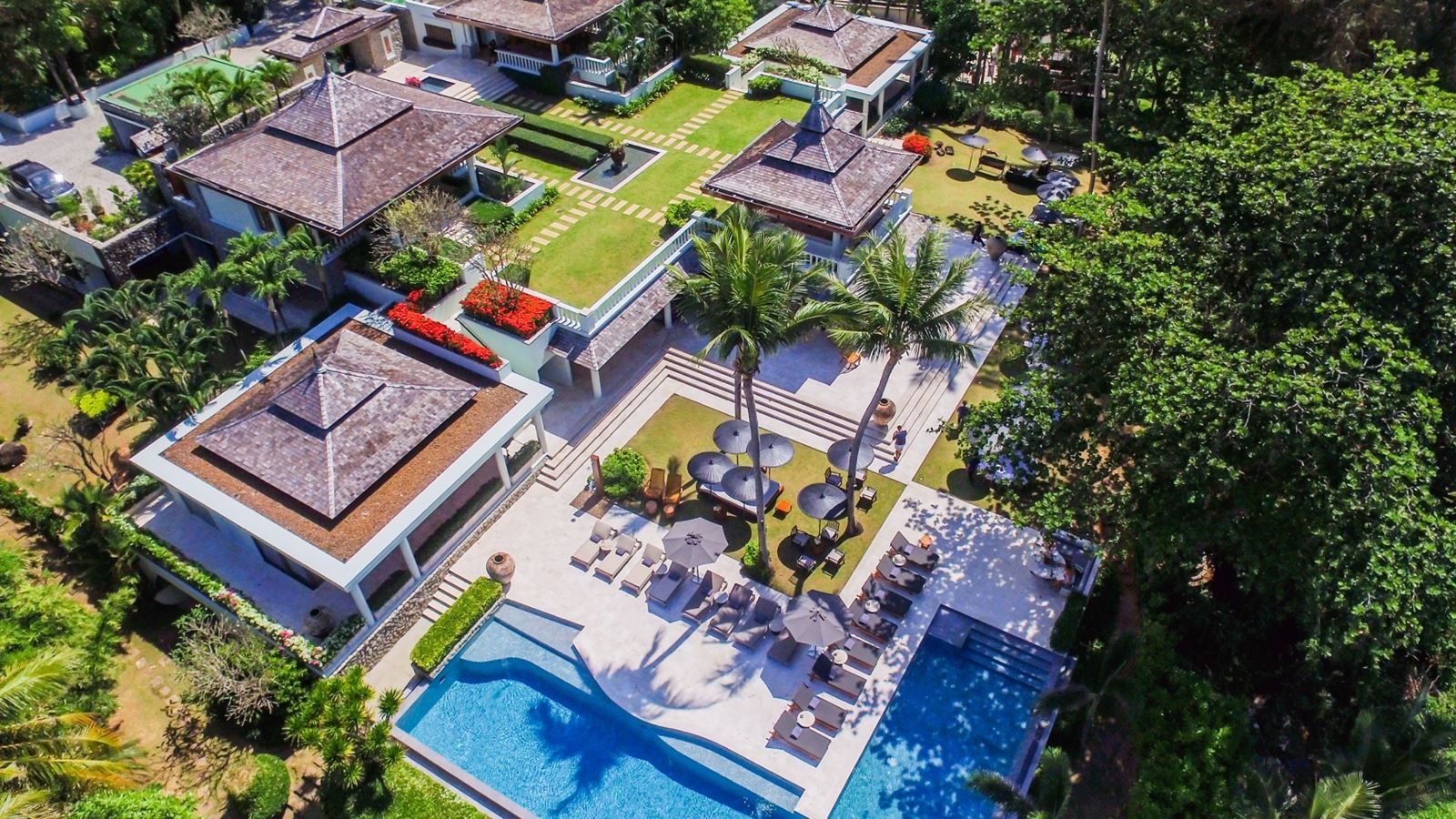 rooms-9-bedroom-ocean-front-residence