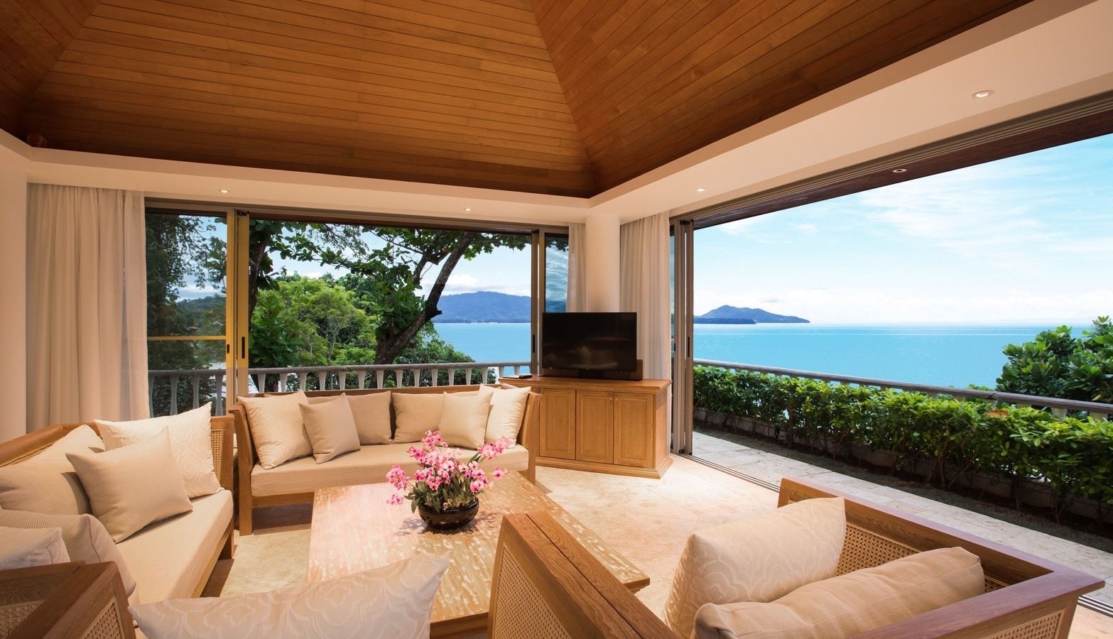 rooms-7-bedroom-ocean-front-residence