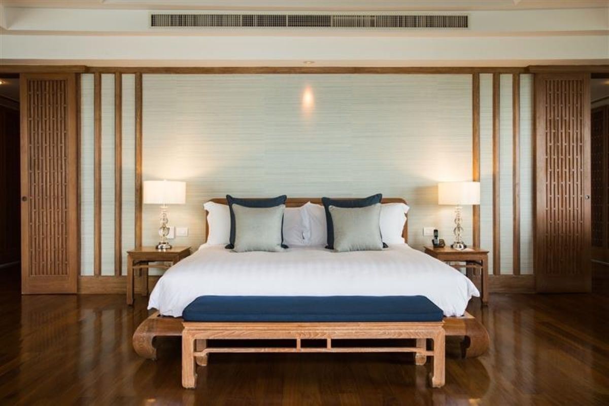 rooms-7-bedroom-ocean-front-residence