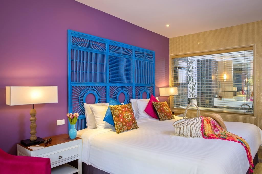 rooms-elite-pool-access