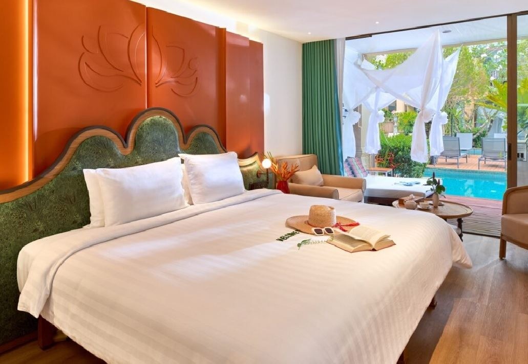 rooms-elite-pool-access