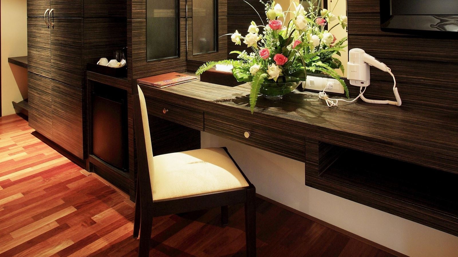 rooms-superior-garden-view