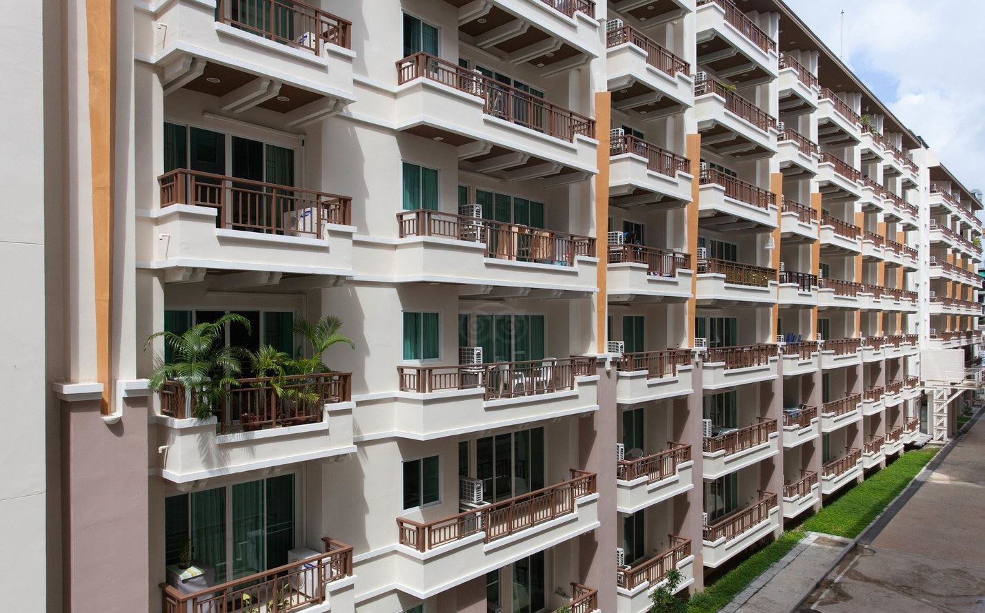 general-main-building