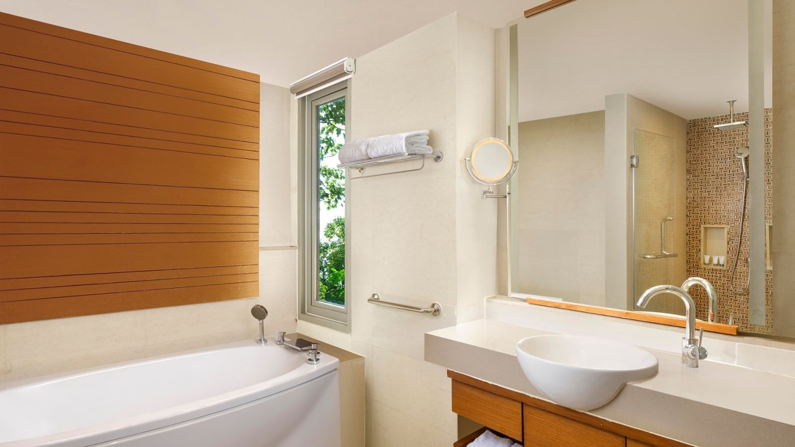 rooms-deluxe-sea-view