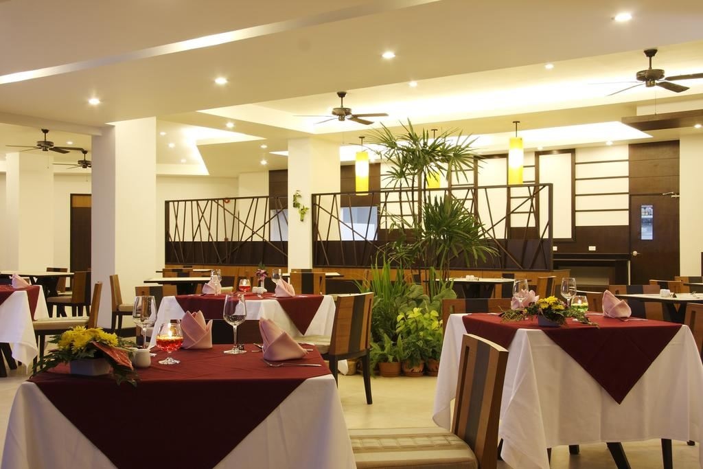 restaurants-the-imaim-restaurant