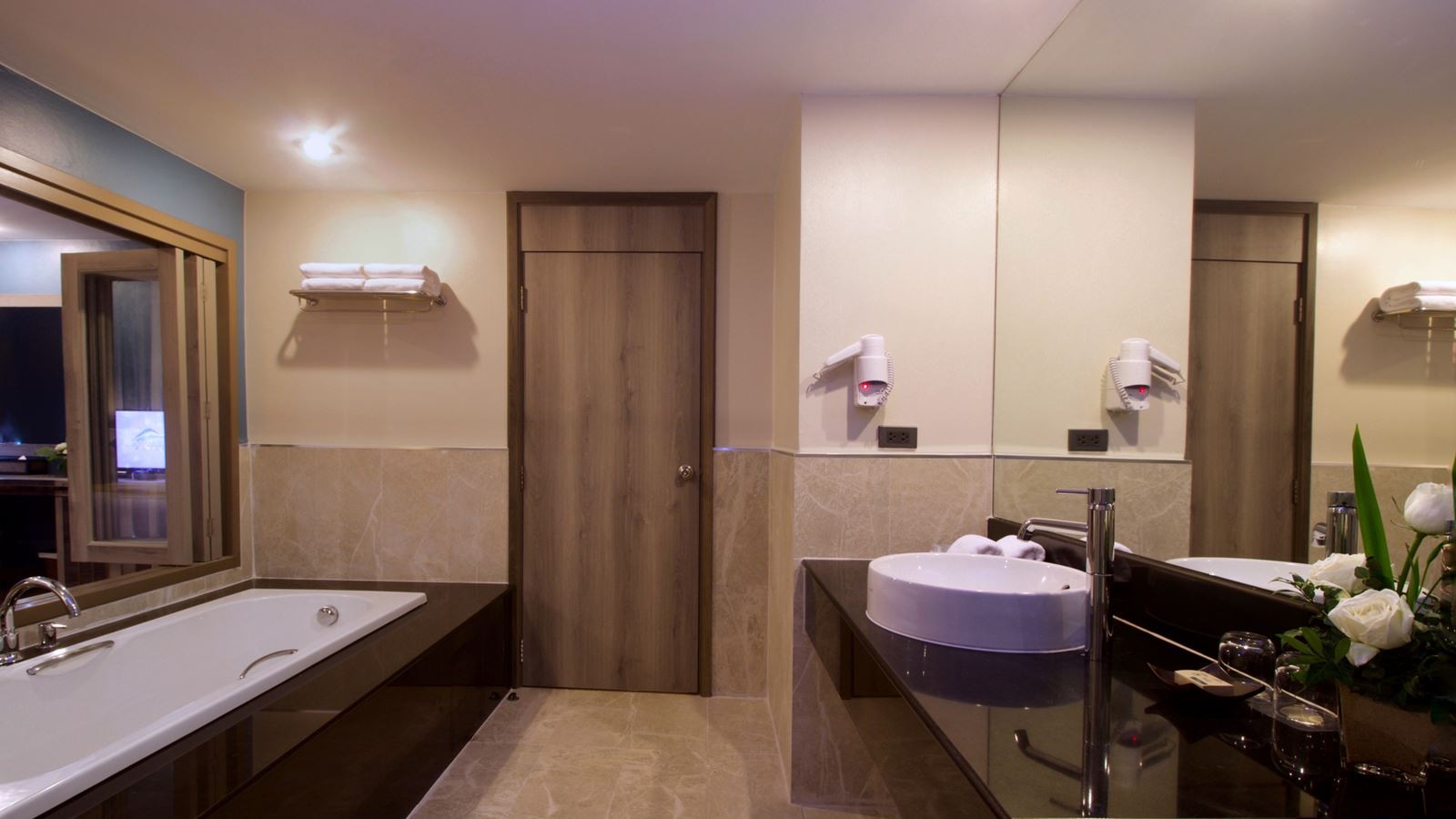 rooms-grand-deluxe