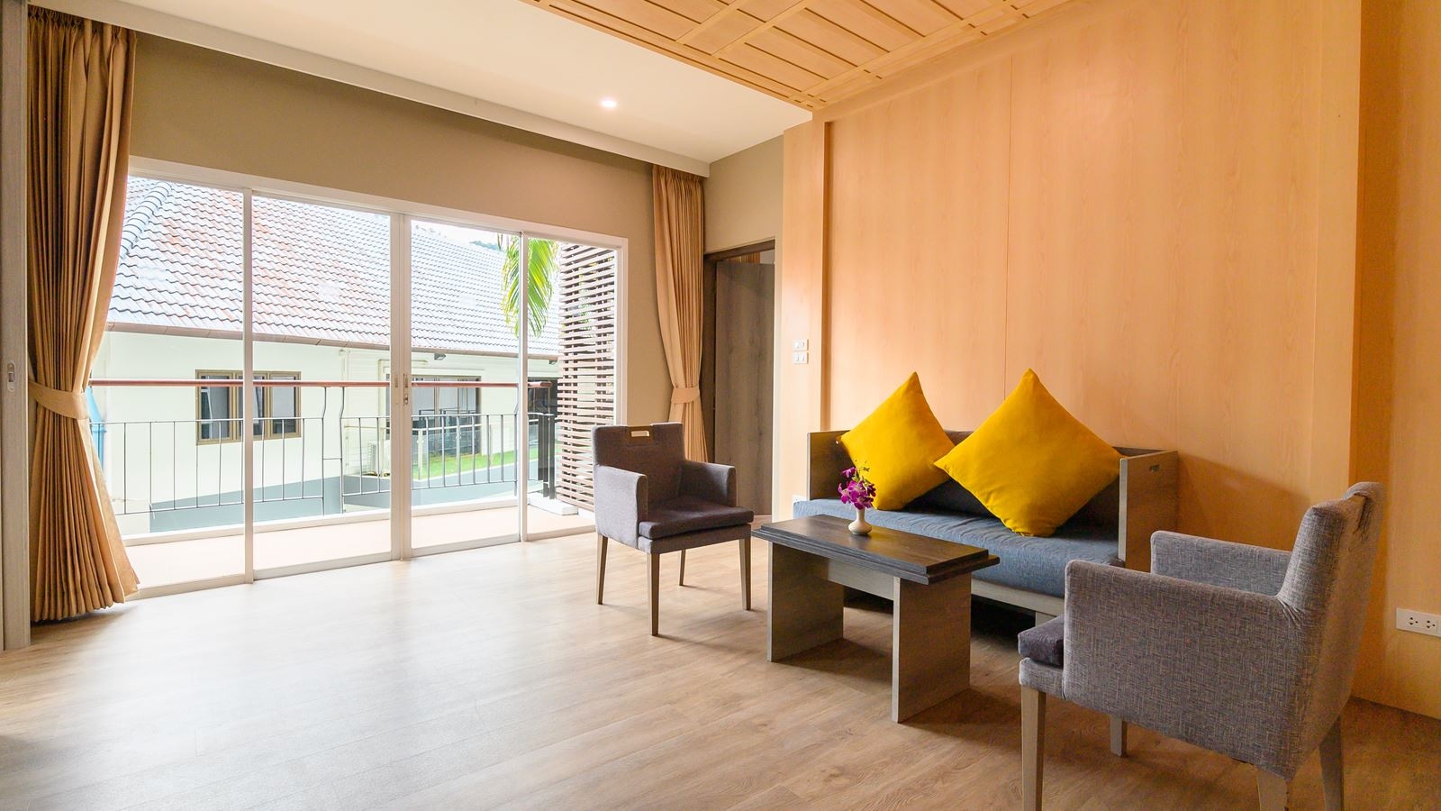 rooms-family-grand-deluxe-suite