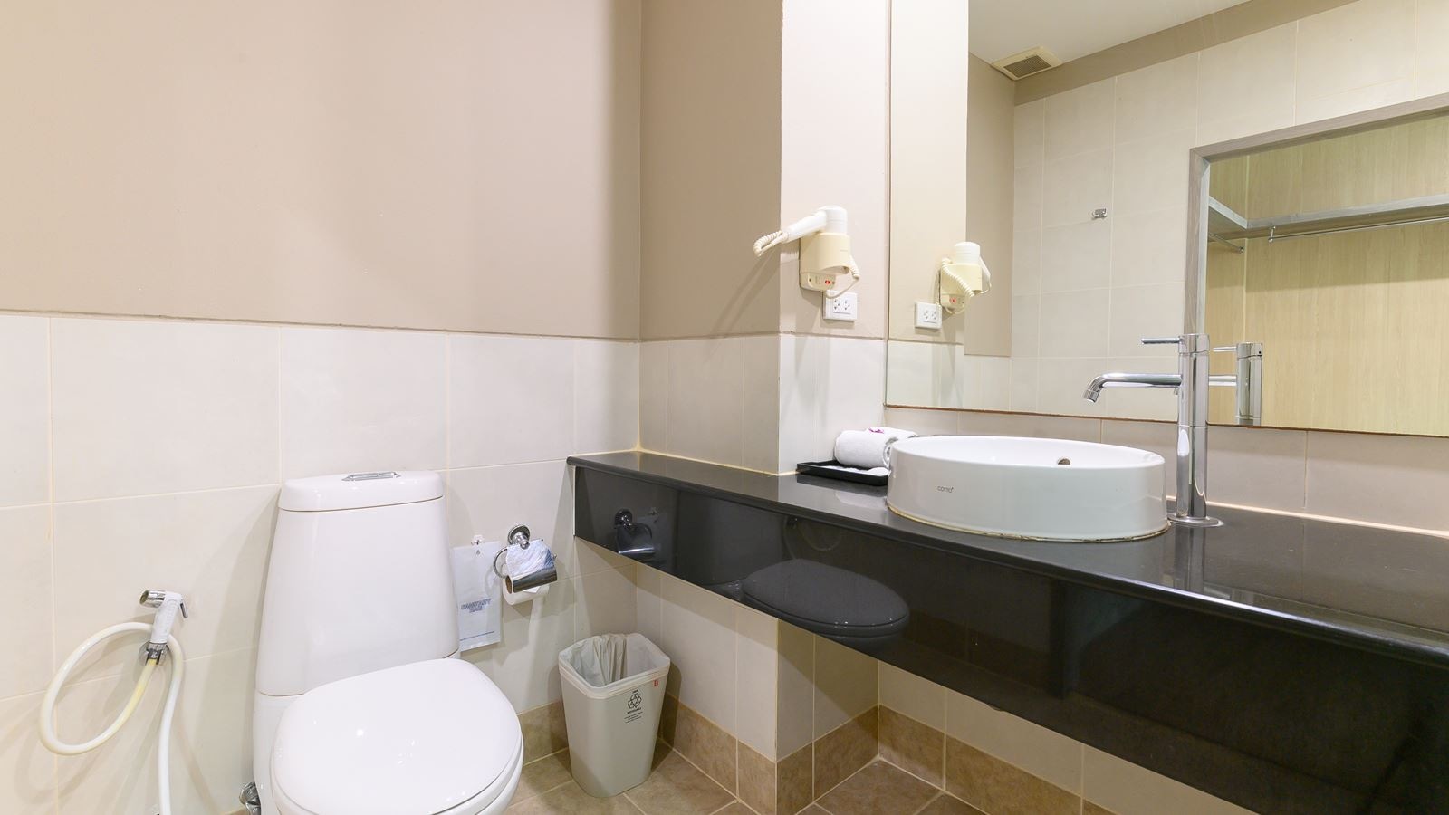 rooms-family-grand-deluxe-suite