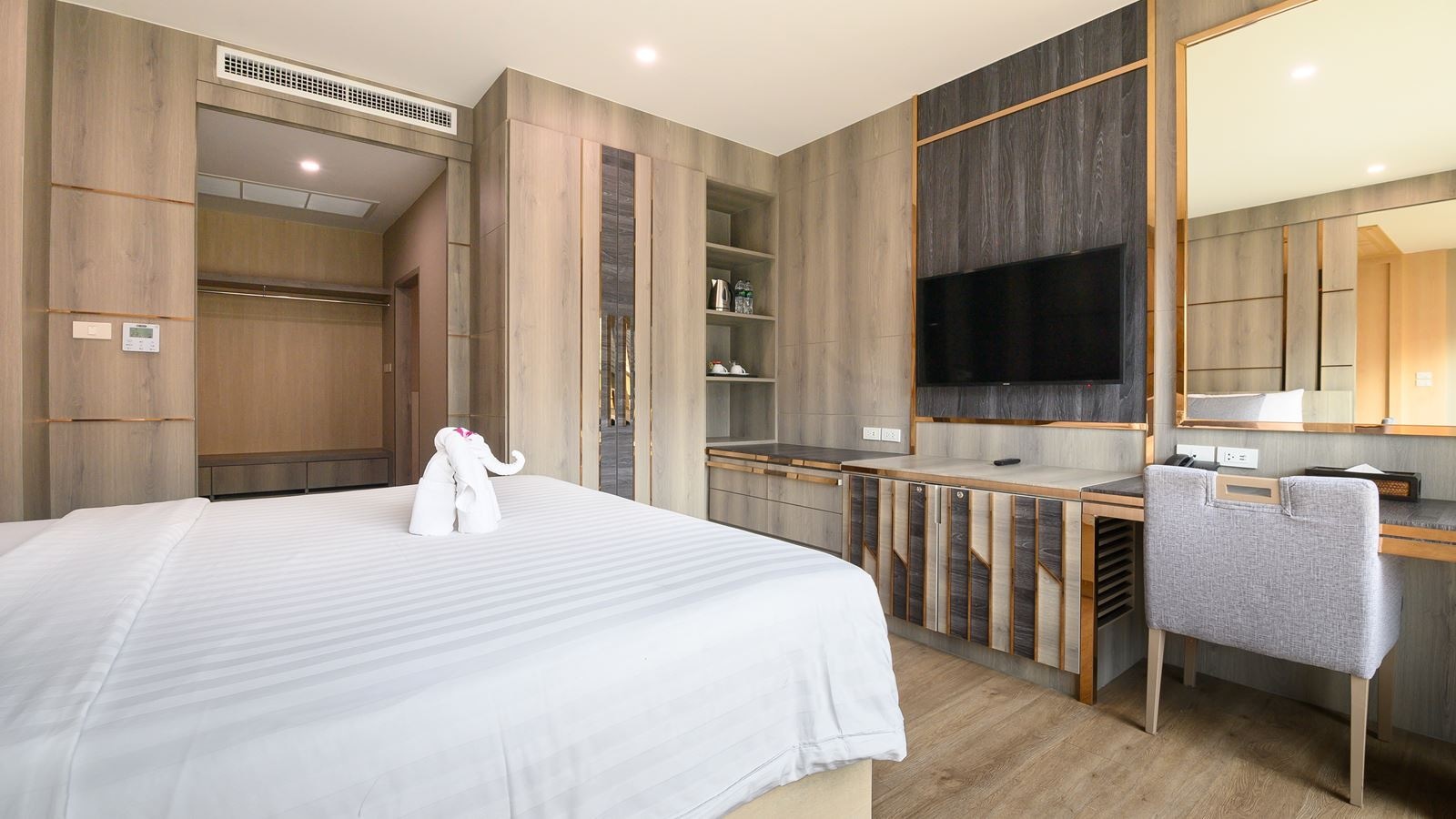 rooms-family-grand-deluxe-suite