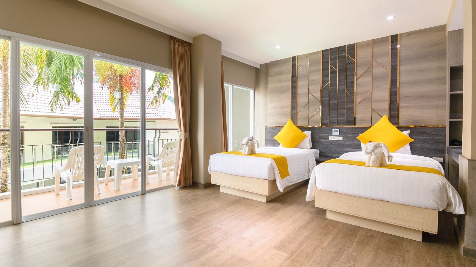 rooms-family-grand-deluxe-suite