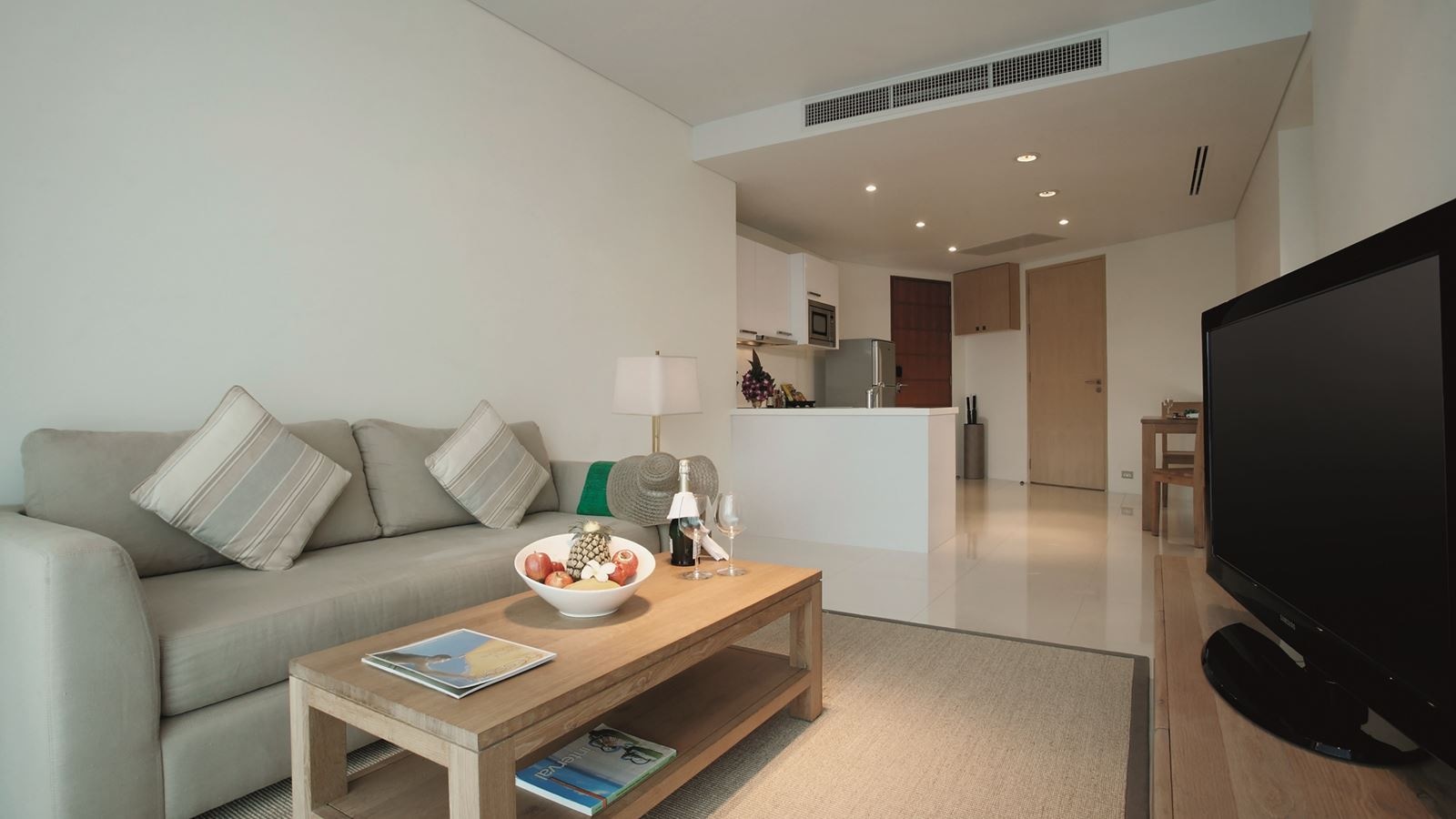 rooms-1-bedroom-apartment-with-kitchen