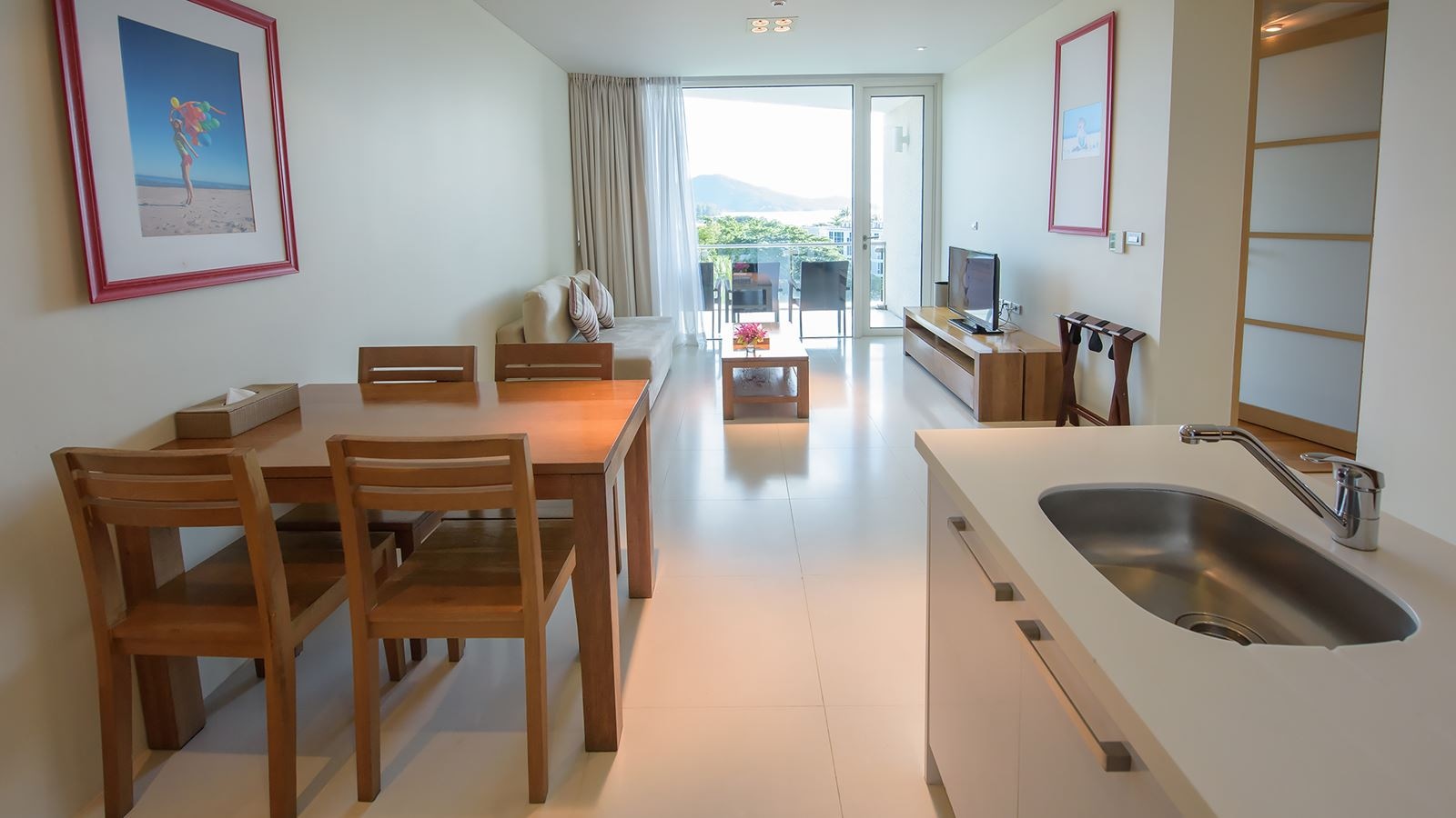 rooms-1-bedroom-apartment-with-kitchen