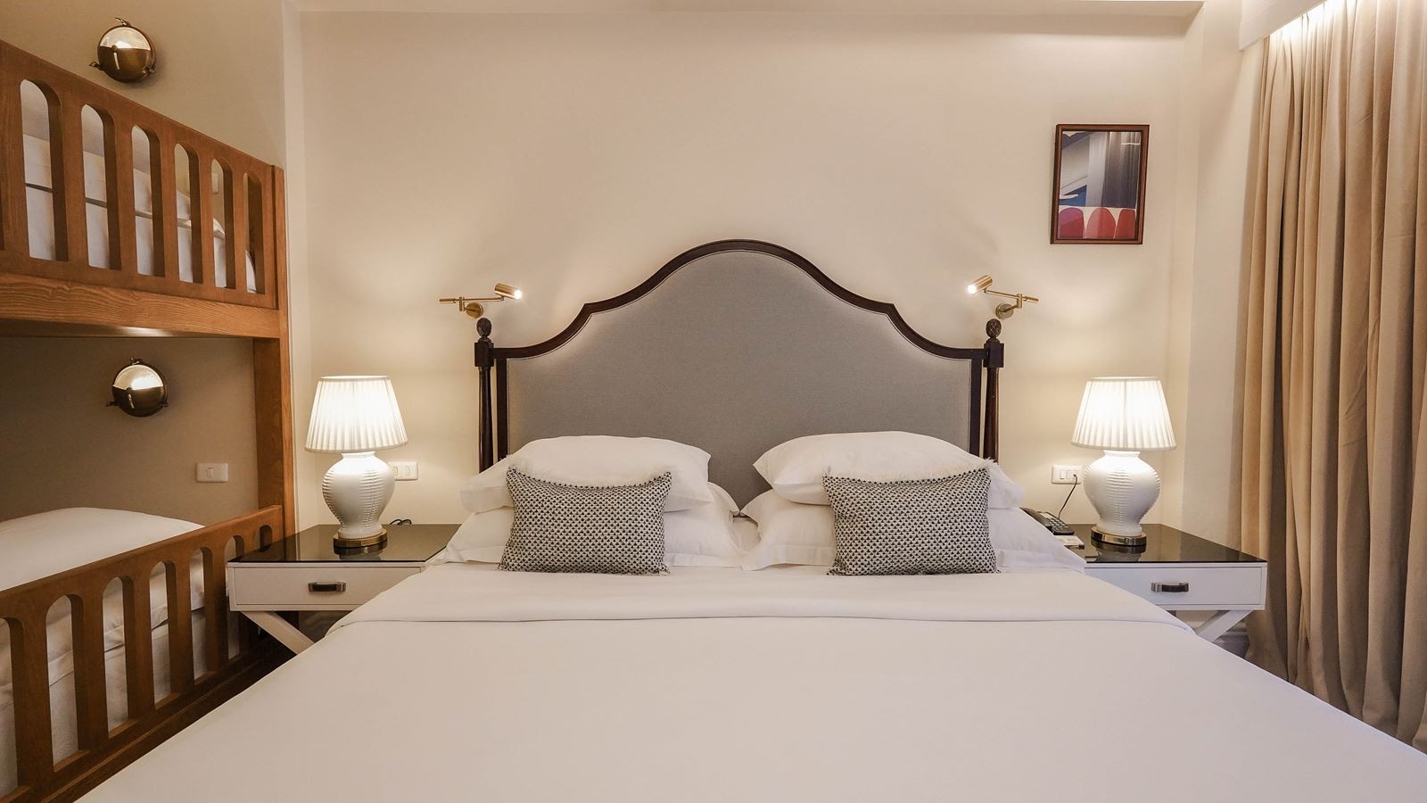 rooms-family-room