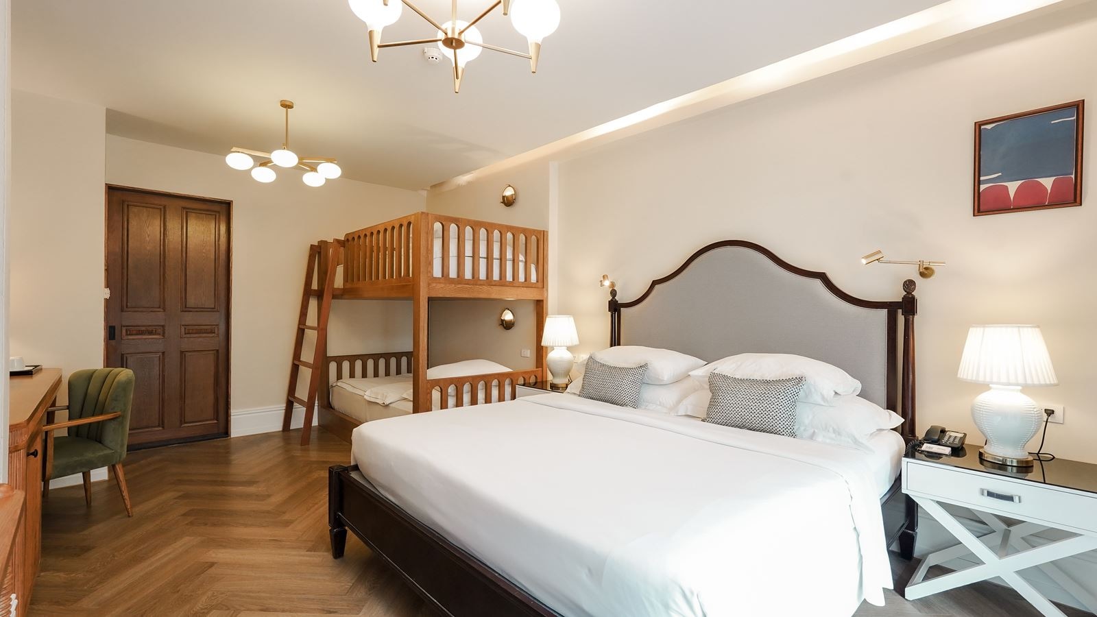 rooms-family-room