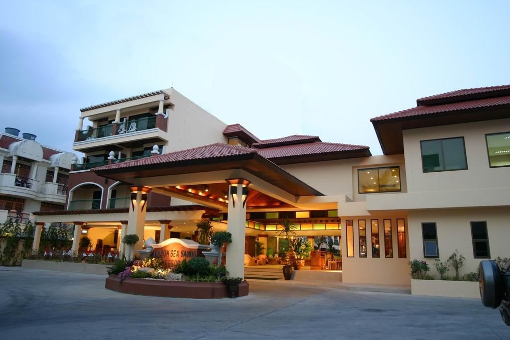 general-main-building