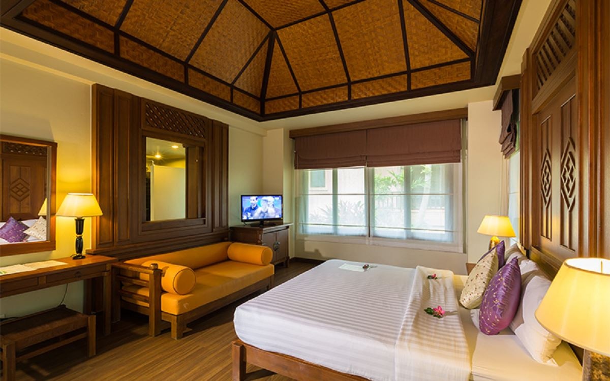 rooms-grand-deluxe-room