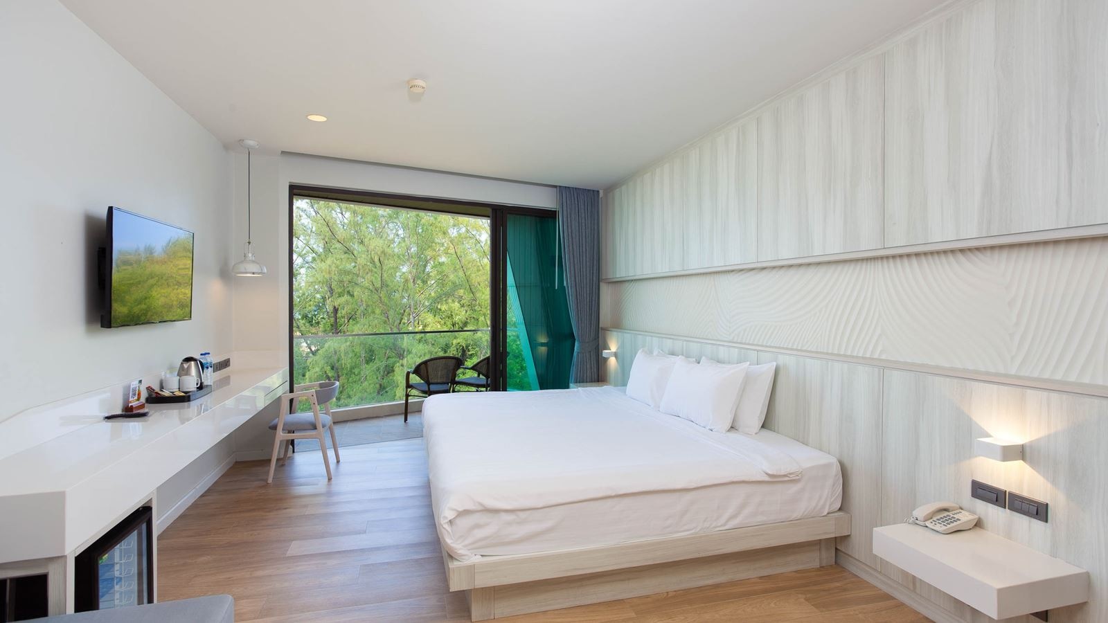 rooms-deluxe-seaview