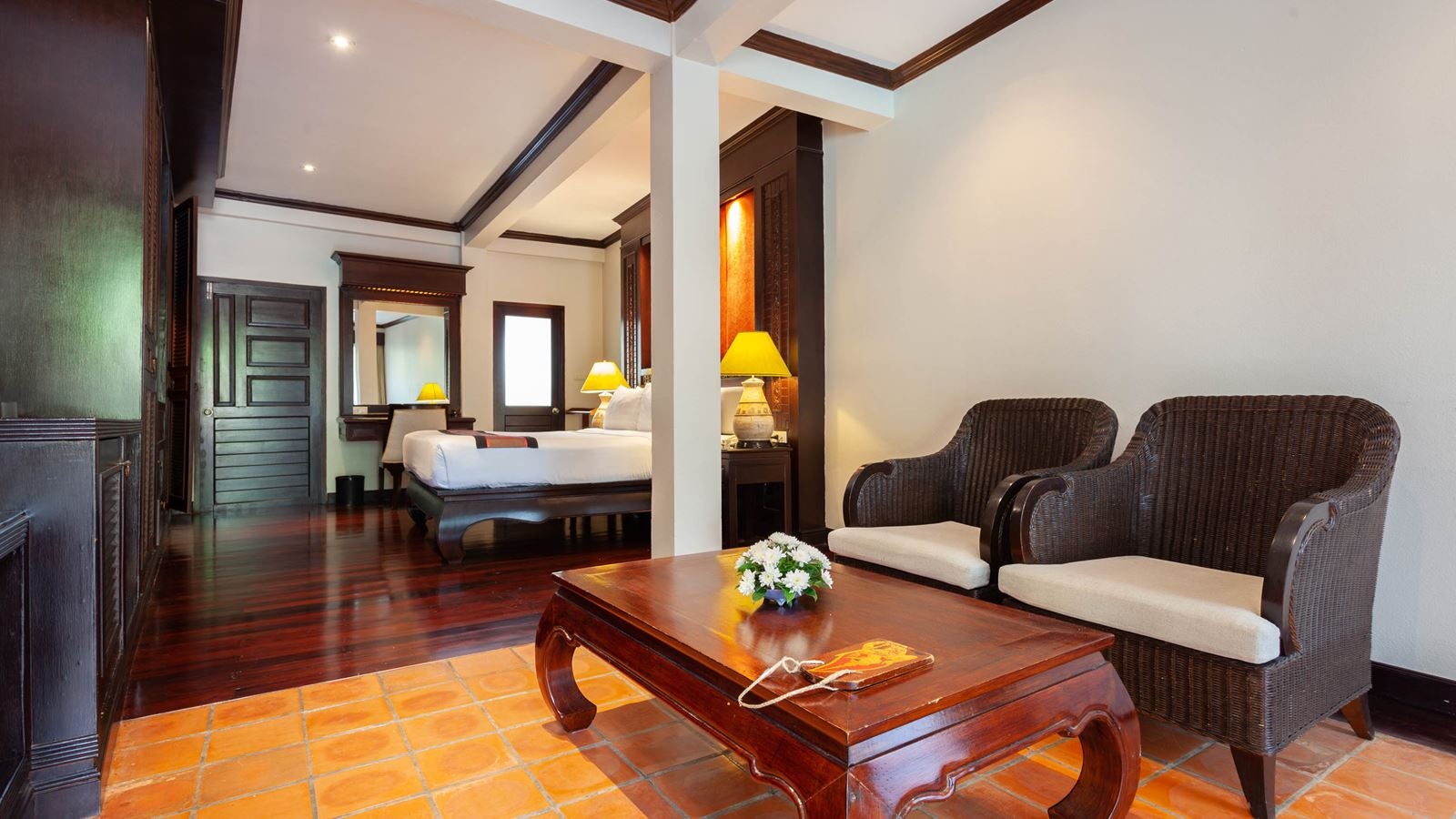 rooms-deluxe-pool-access