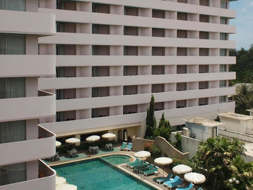 general-main-building