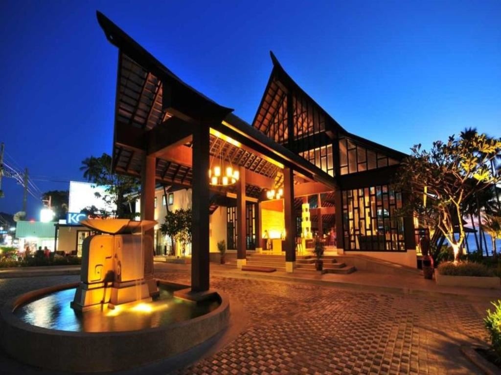 general-main-building