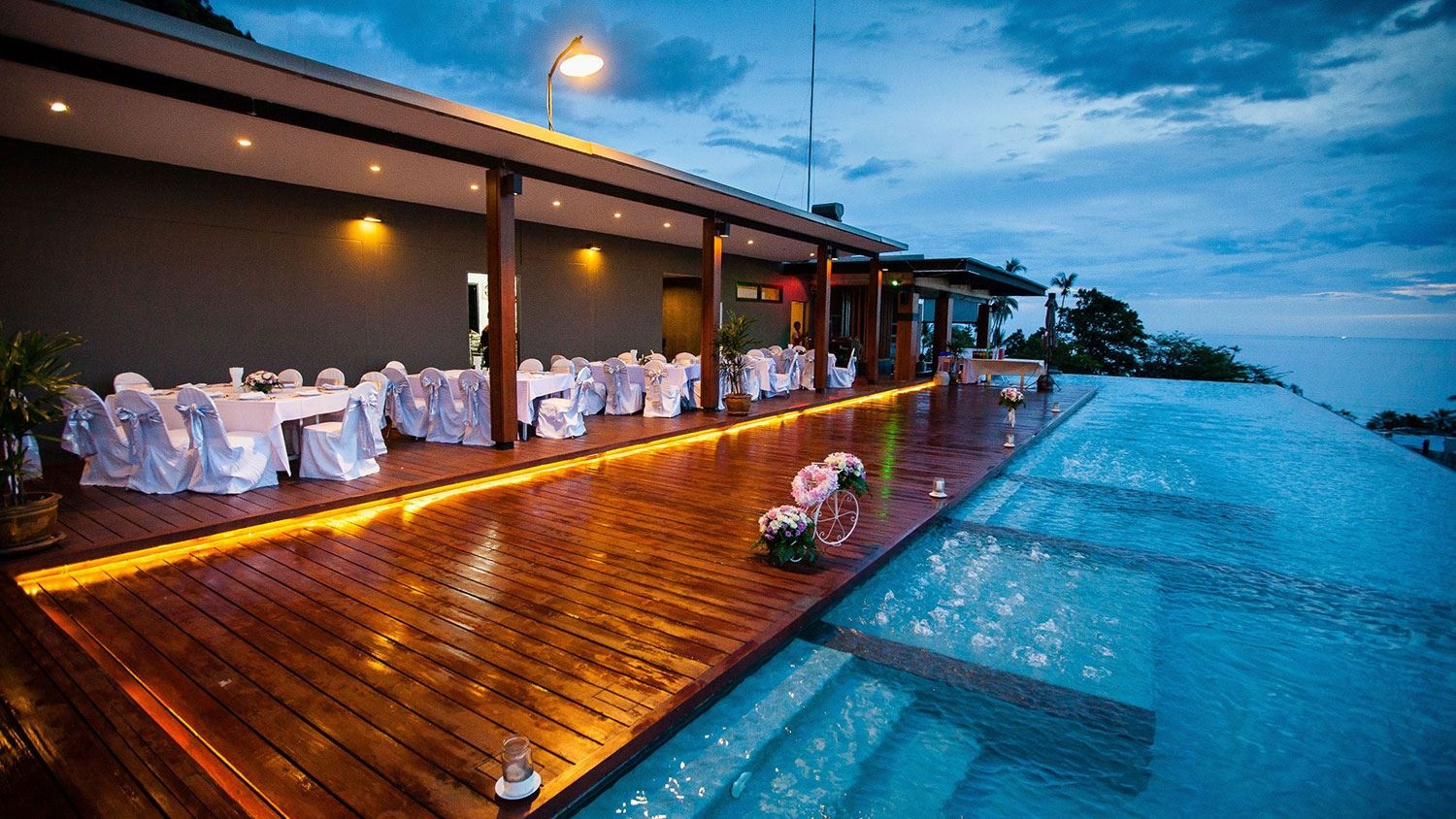 bars-horizon-pool-bar