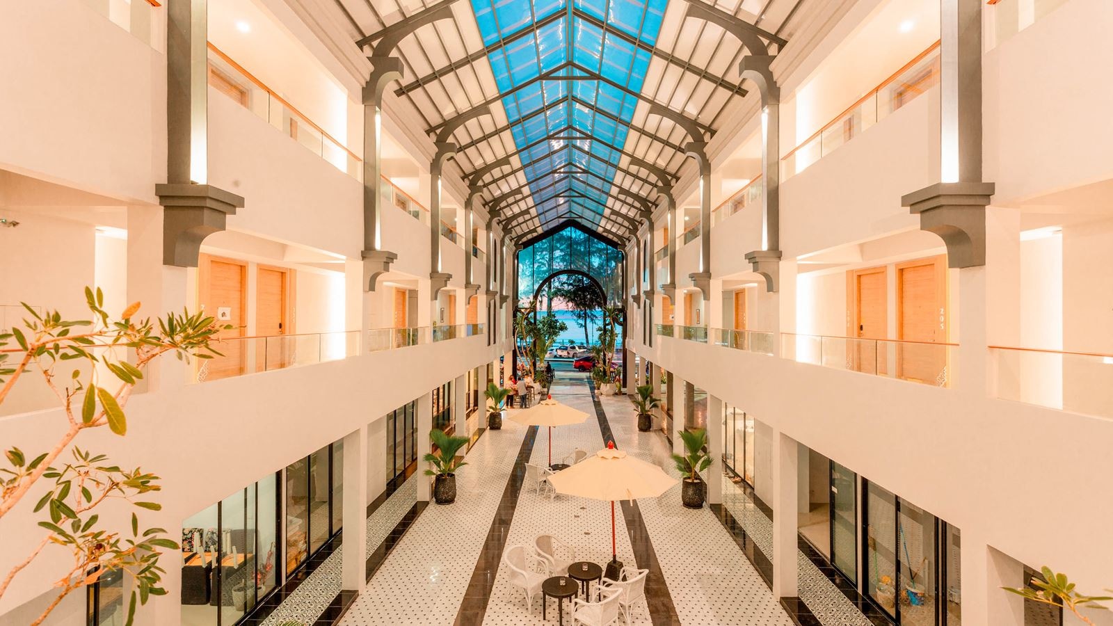 general-main-building