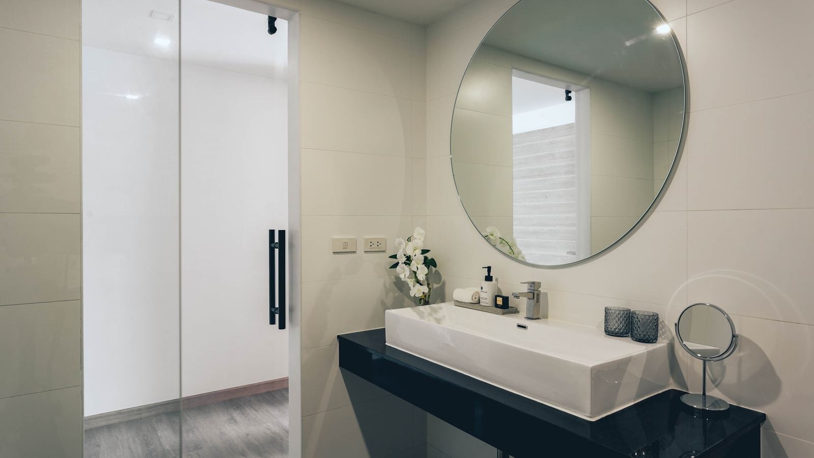 rooms-deluxe-pool-access