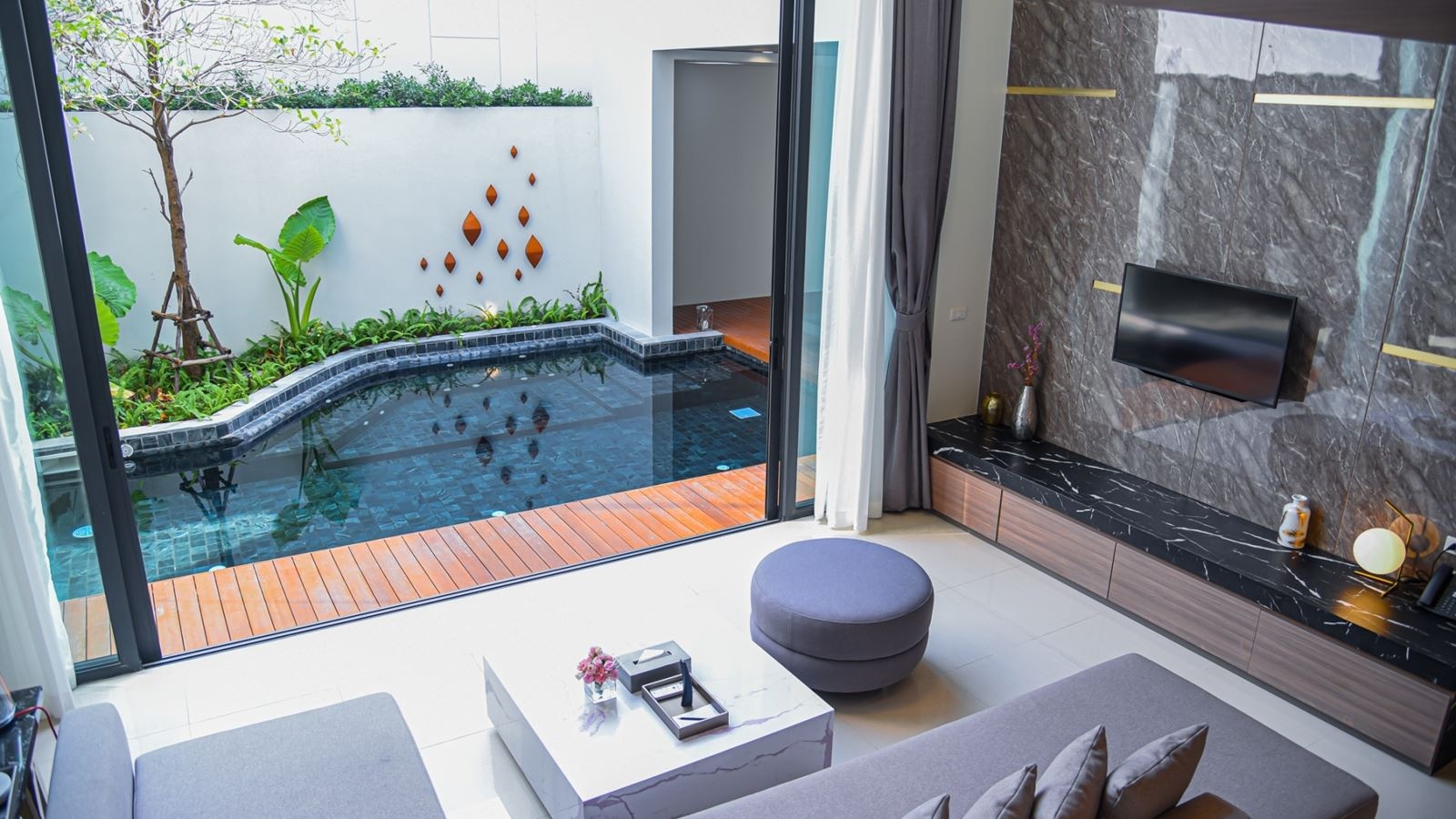 rooms-grand-pool-villa-4-bedroom