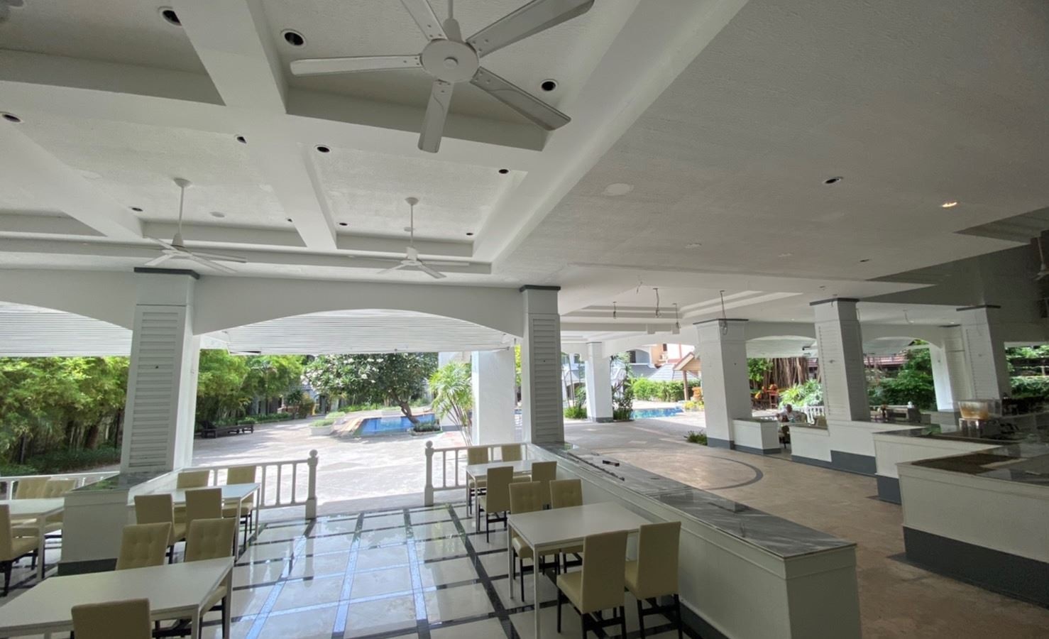 restaurants-the-pooh-restaurant