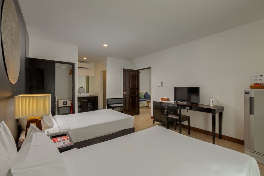 rooms-sea-turtle-suite-child-sharing-bed