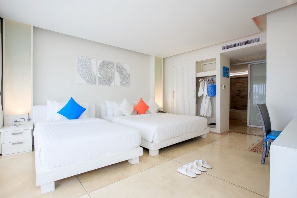 rooms-ocean-pool-villa