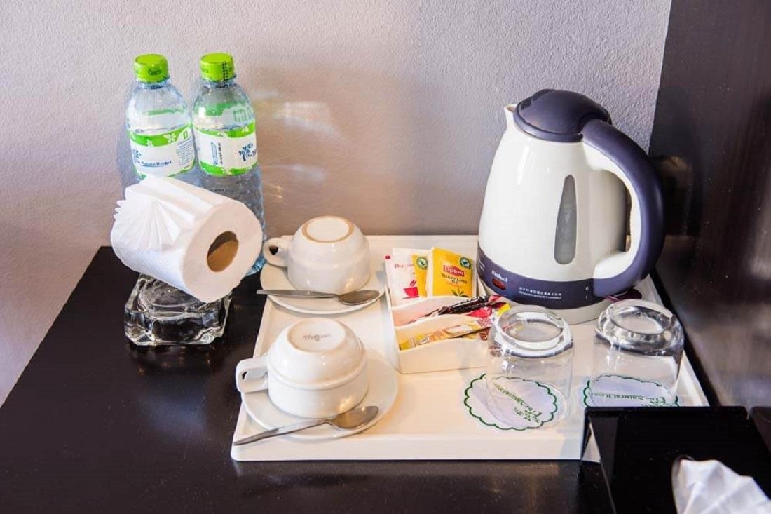 rooms-deluxe-bungalow