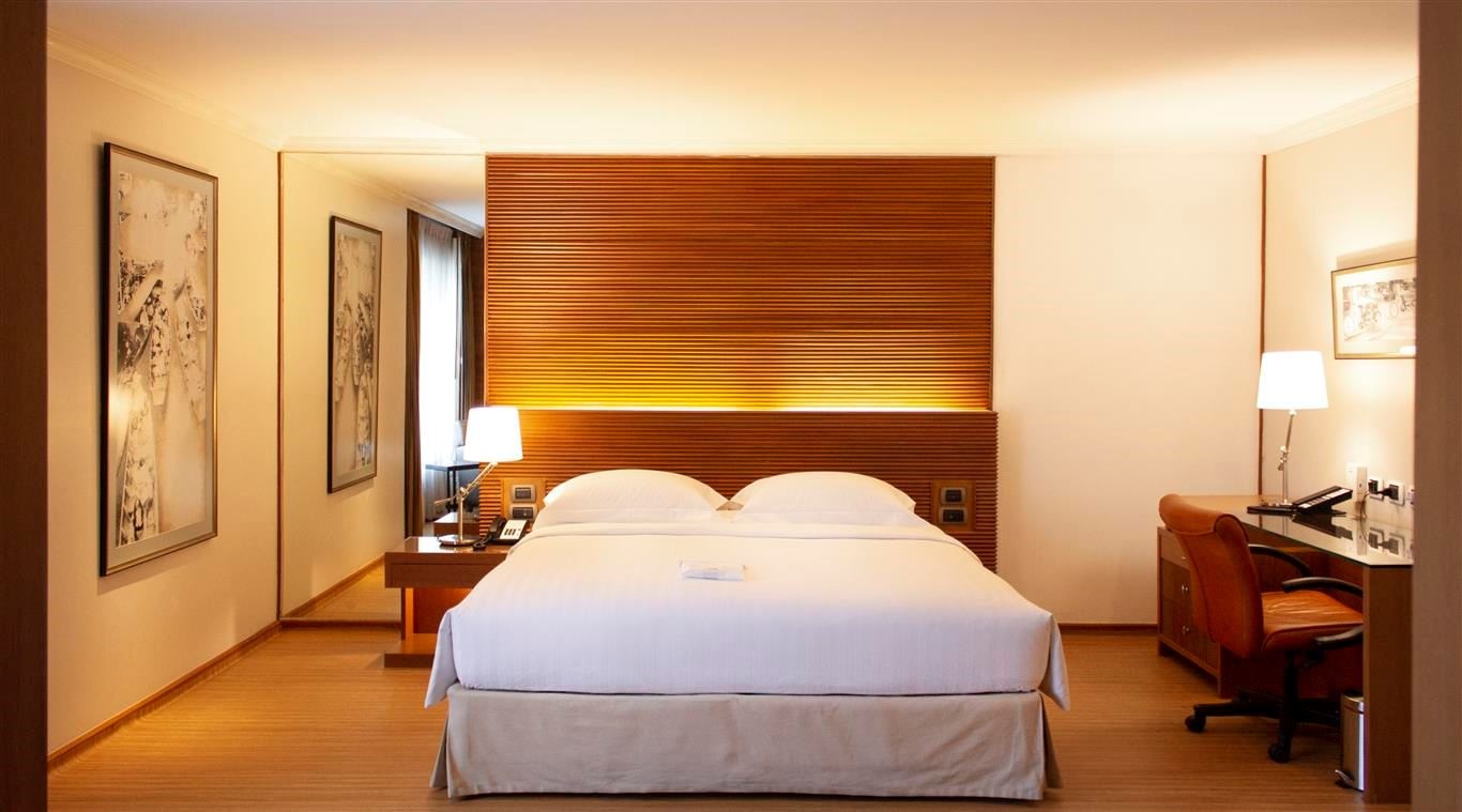 rooms-executive-suite