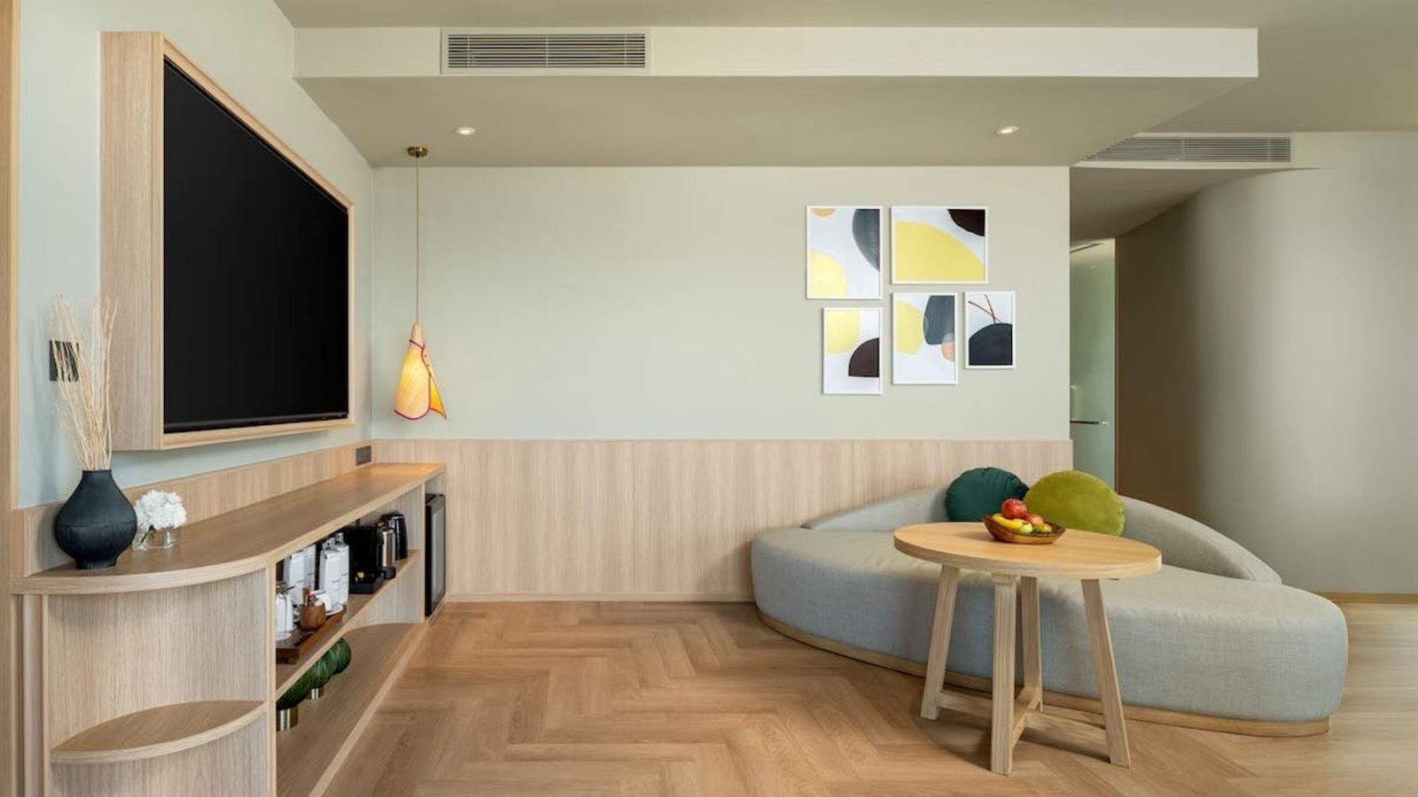 rooms-junior-suite-ocean-view-with-balcony