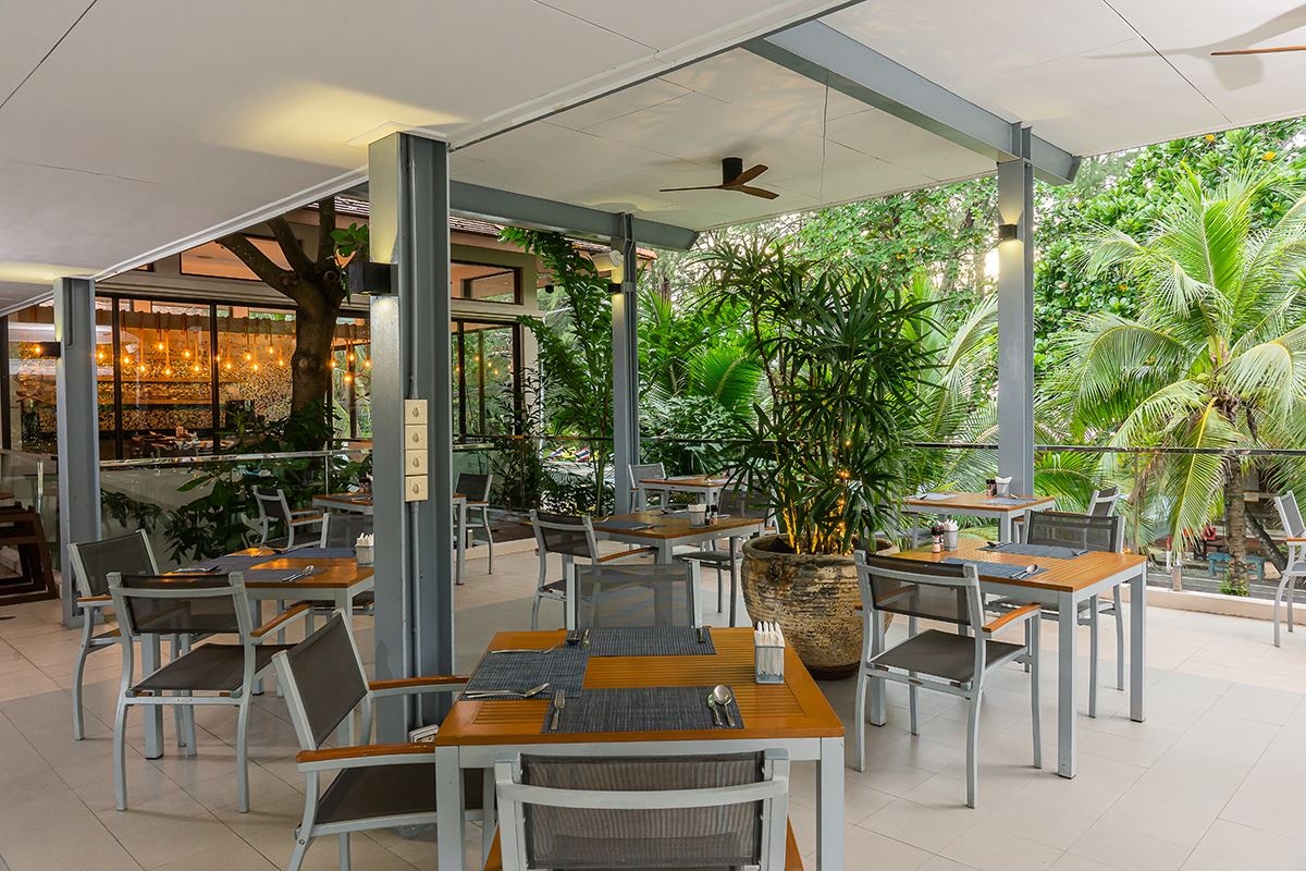 restaurants-terrace-grill
