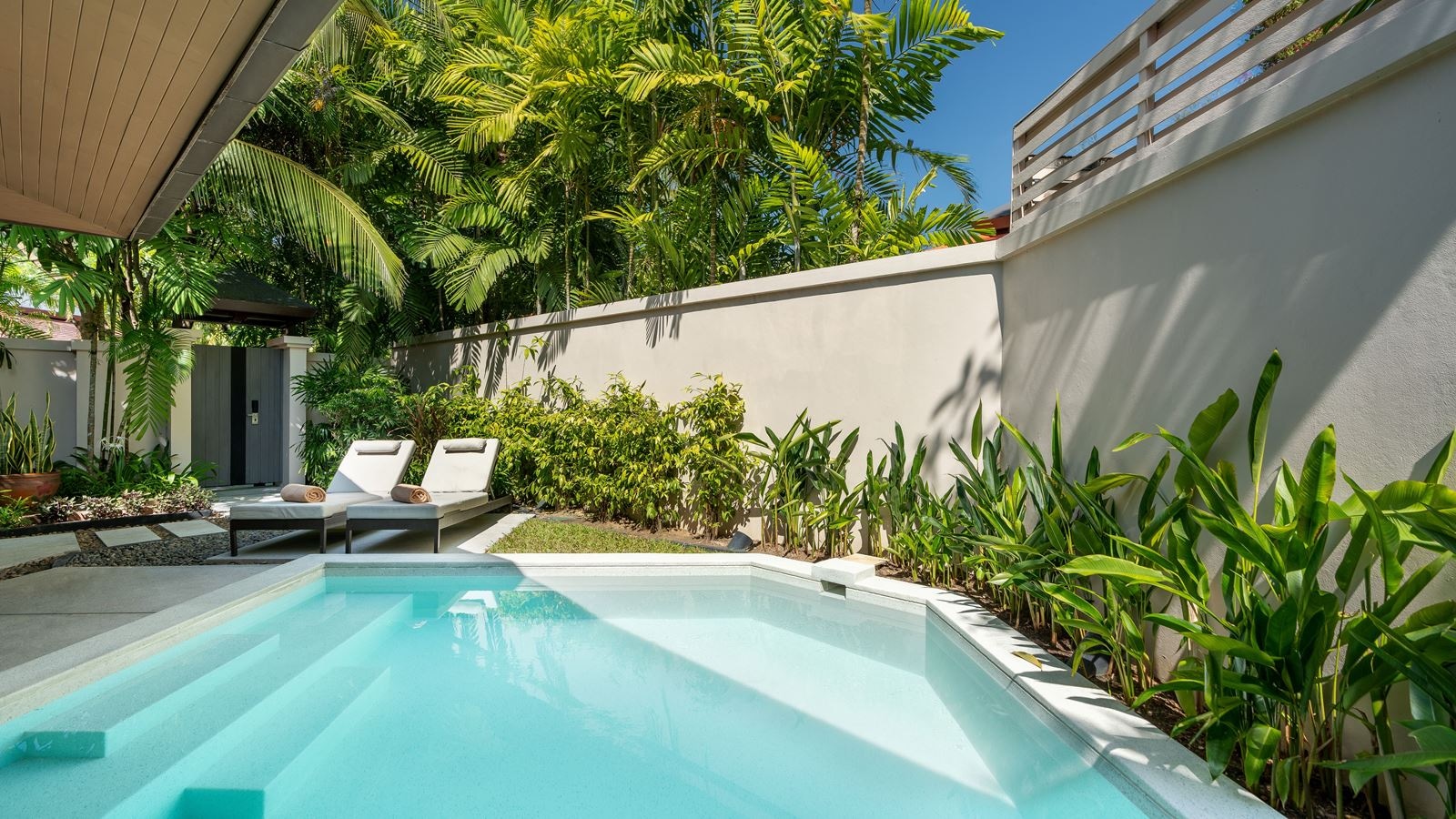 rooms-grand-pool-villa