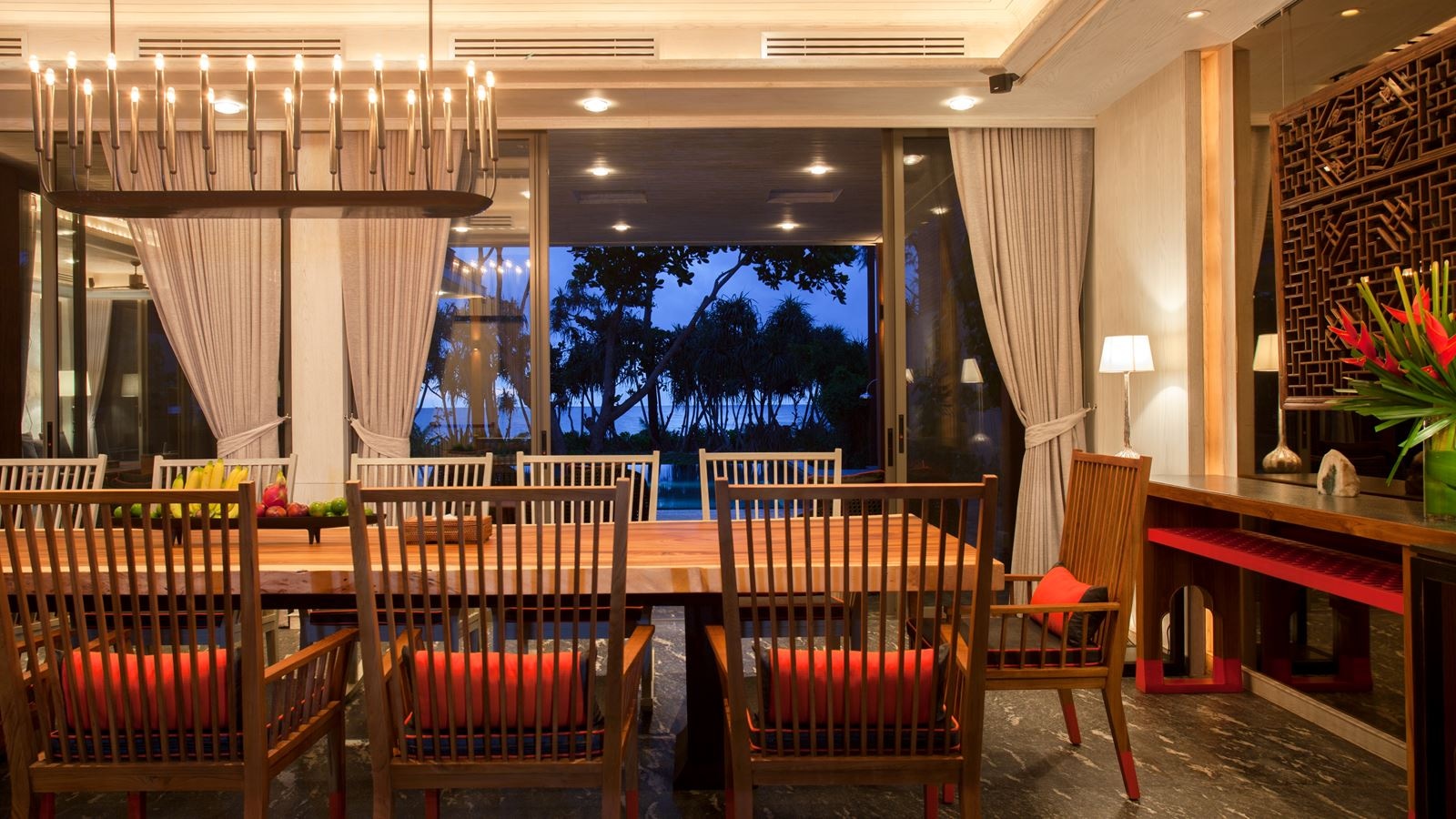 rooms-five-bedroom-beach-front--pool-villa