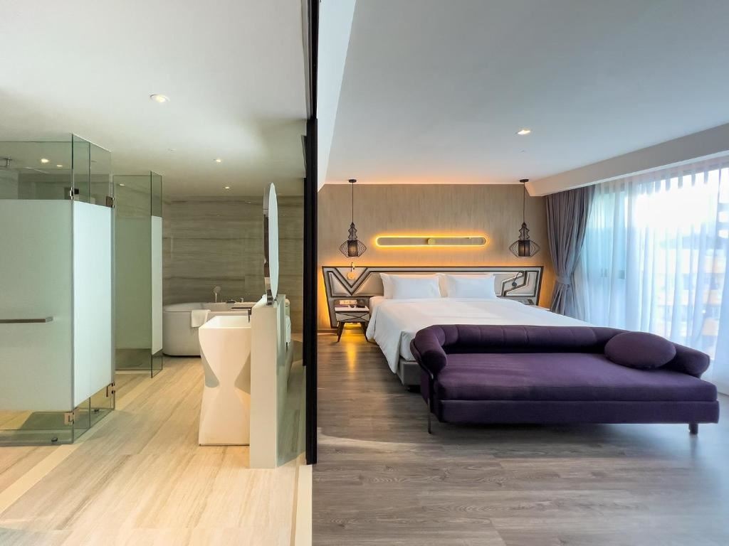 rooms-amethyst-grand-executive-room