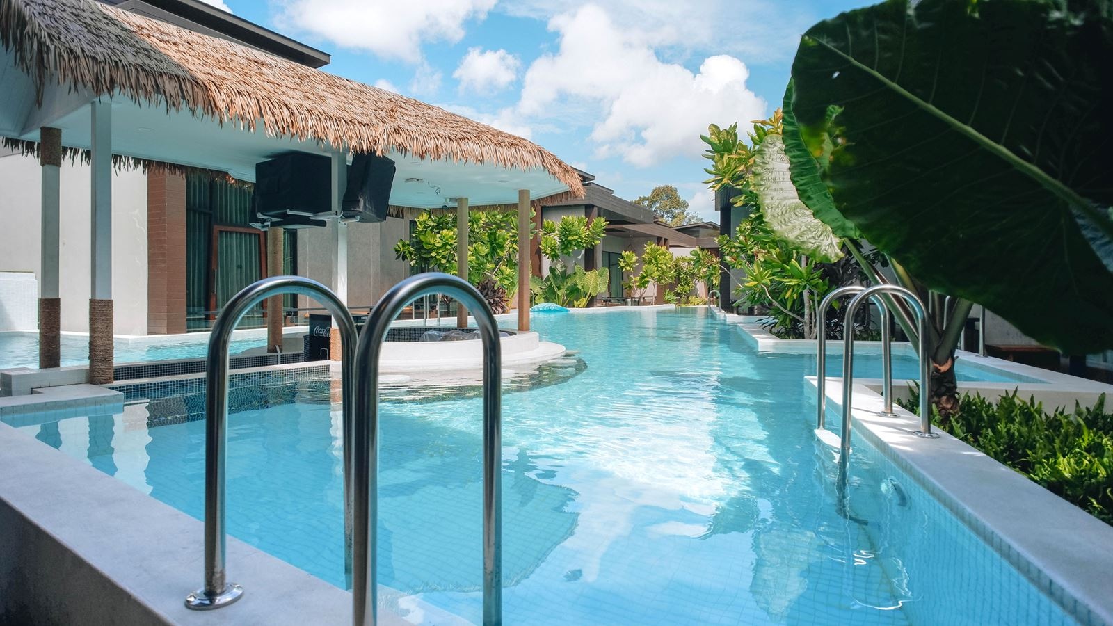 rooms-deluxe-pool-villas-with-pool-access