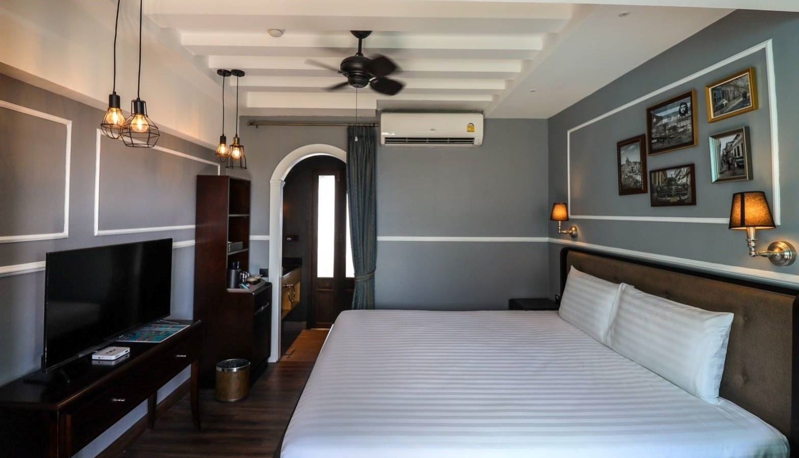 rooms-havana-deluxe-room