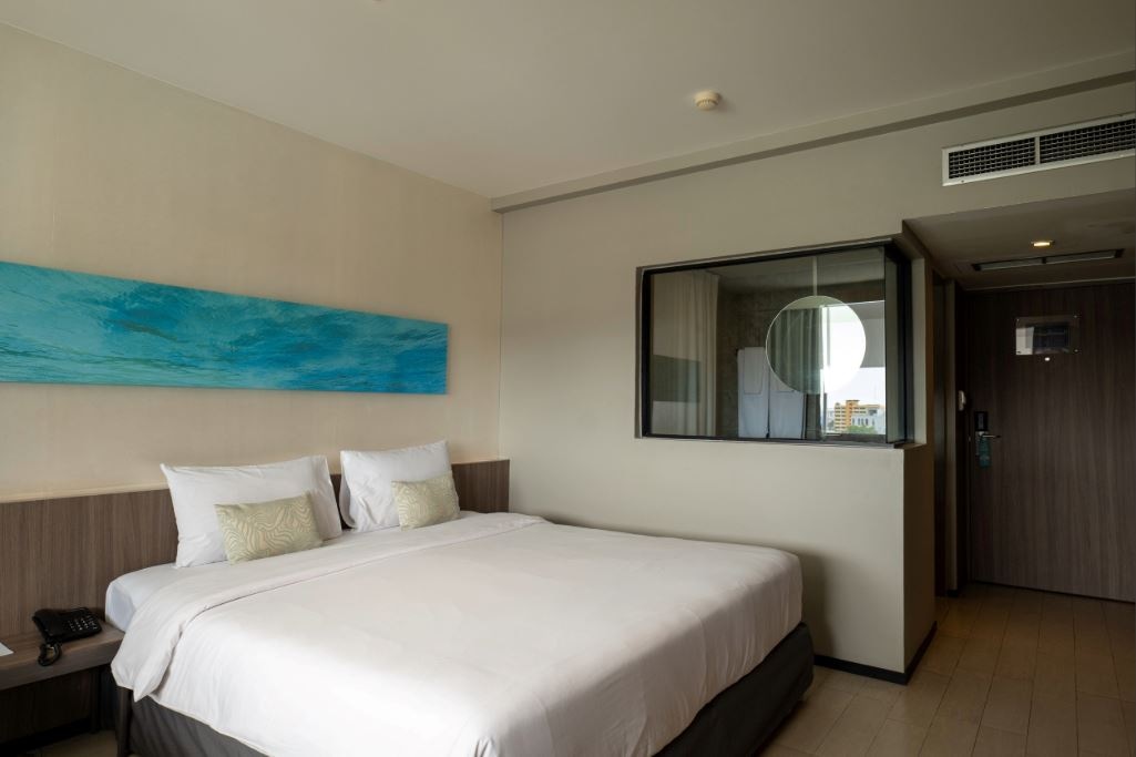 rooms-deluxe-dbl-room