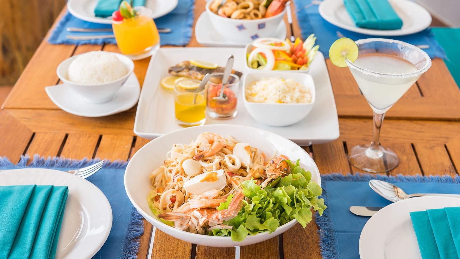 restaurants-breezeo--be-yourself-dining