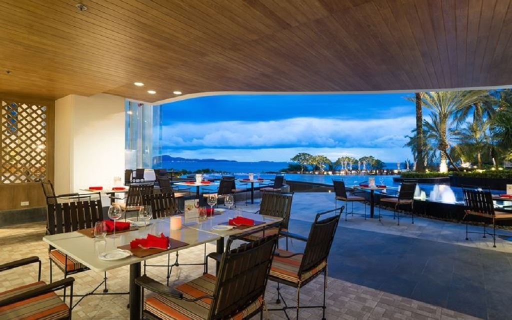 restaurants-rossini-and-cigar-lounge--the-godfathers-favorite