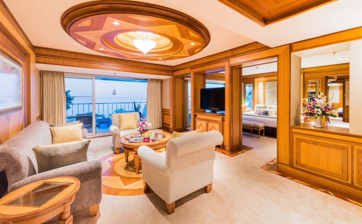 rooms-presidential-heritage-suite-and-beach-pavilion