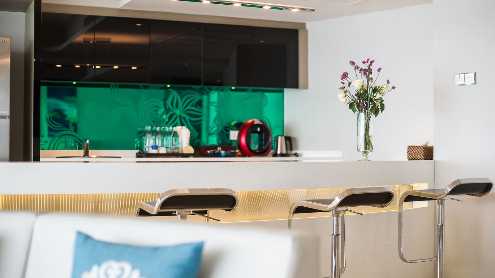 rooms-presidential-platinum-suite-and-beach-pavilion