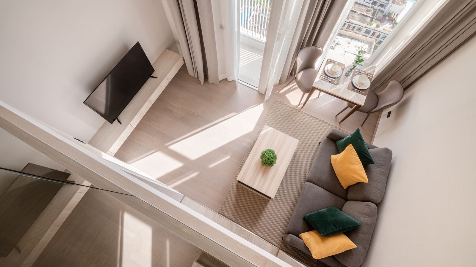 rooms-one-bedroom-duplex-suite-queen